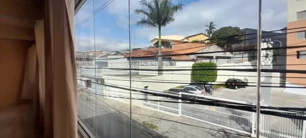 Casa à venda em Barueri de 380 m2, sendo com 4 dormitórios ( 3 suítes) no Jardim Paraiso