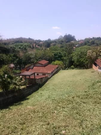 Terreno à Venda na Granja Carneiro Viana – 1.782m² com Vista para o Lago em Cotia