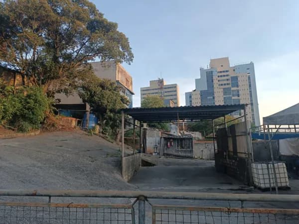 Lote à Venda em Barueri – 635m² | Localização Privilegiada!
