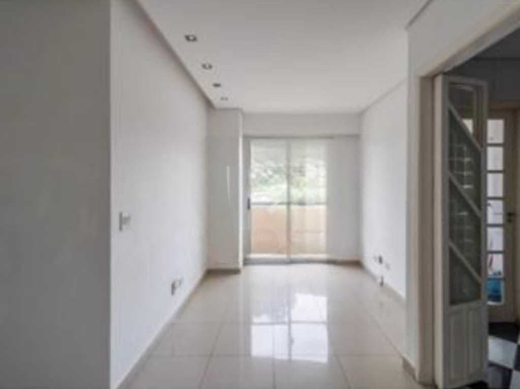 Apartamento de 61 m² à venda no Condomínio Premiere, na Vila São Luiz, em Barueri