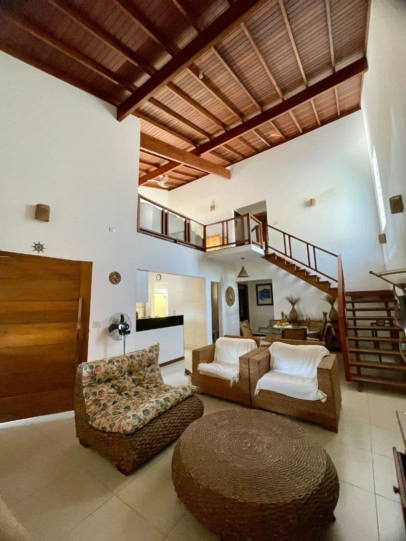 Vende-se Linda Casa de 108,49m² em Ubatuba - Praia das Toninhas!
