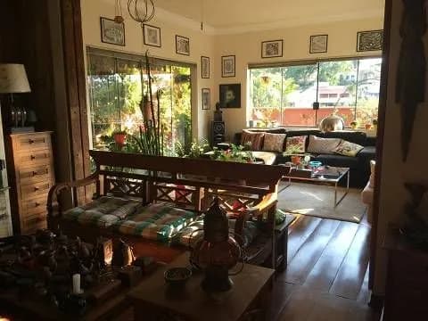 Casa à venda na Vila Progredior em São Paulo, de 470m² com 4 suítes e 5 vagas