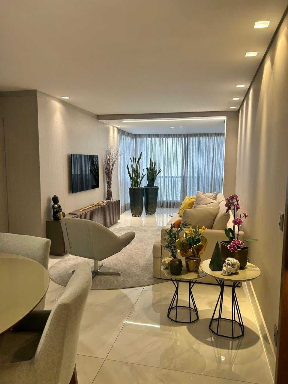 Apartamento de 112 m² à venda no Edifício Present, 18 do Forte Alphaville Barueri, 3 suítes, 2 vagas.