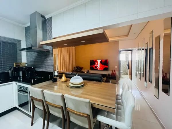 Casa à Venda no Parque Ribeiro de Lima de 124m², sendo 2 dom´tórios e 2 vagas, planejada e pronta para Morar!