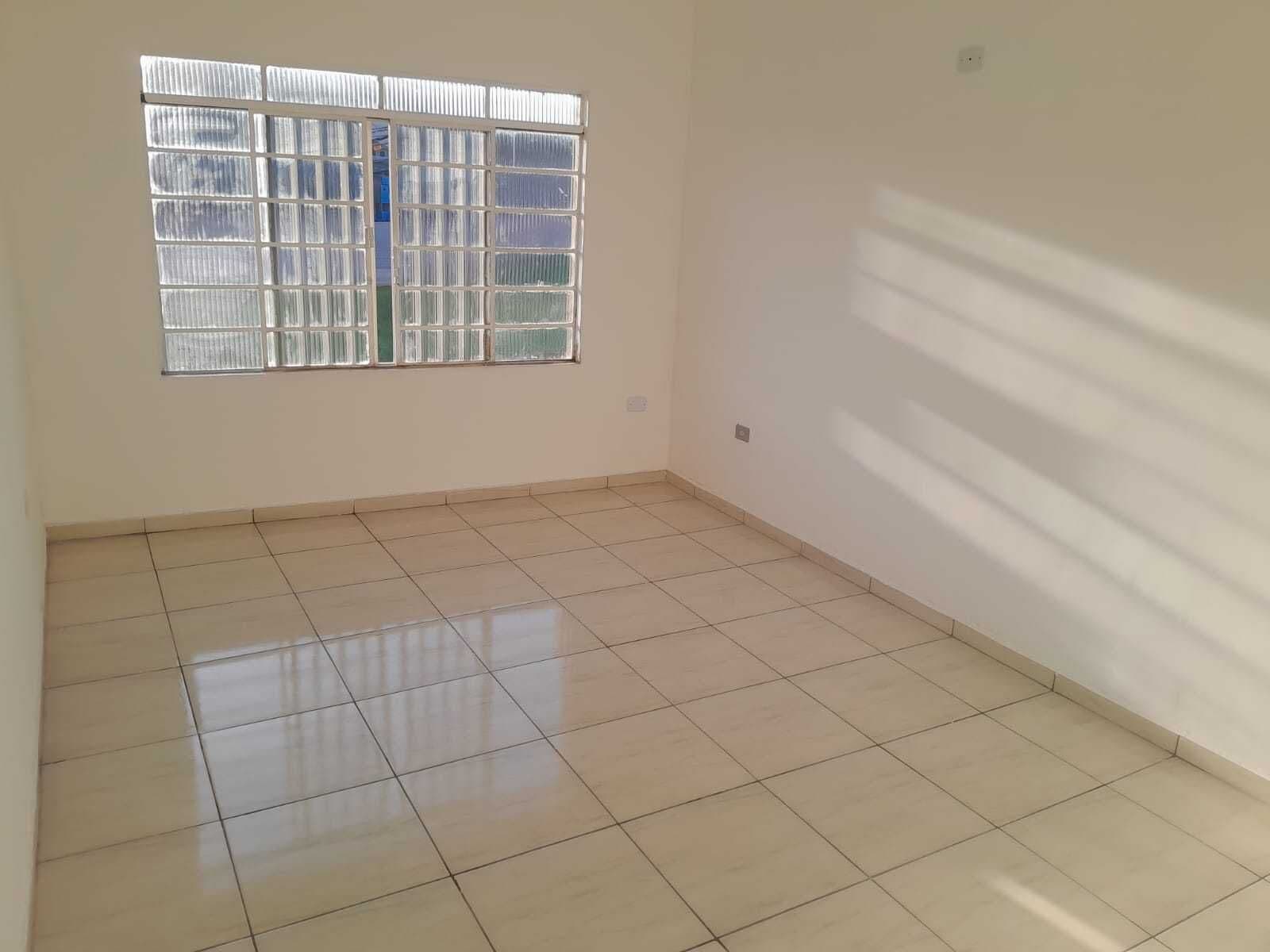 Casa de 4 Dormts à venda na Vila Santa Rosa em Jandira/SP