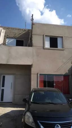 Casa à venda no Condomínio Reserva Roselândia em Itapevi, com 3 Dormitórios (sendo 1 suíte), 2 vagas