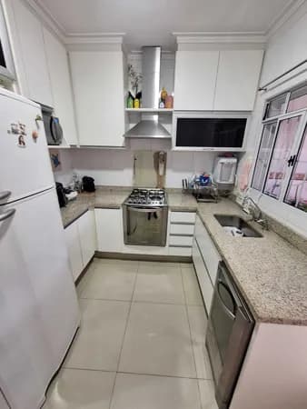 Casa à venda no Vila dos Diamantes em Barueri, de 65 m², sendo 2 Dormitórios e 1 Vaga Coberta