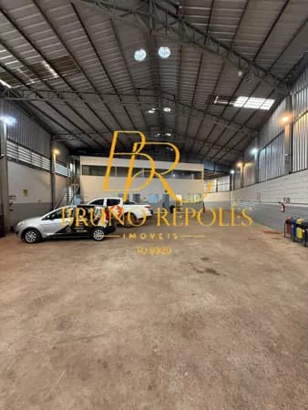 Galpão na Av. Getúlio Vargas – Amplo e Funcional