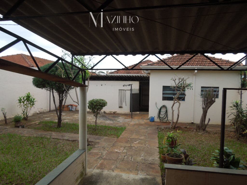 Casa em Araraquara - Centro