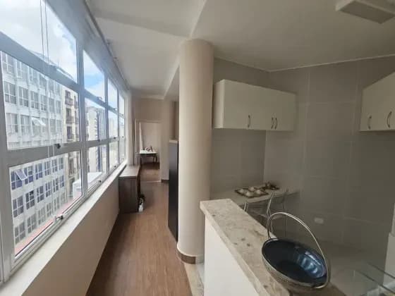 🛑 ATENÇÃO: Investimento de Ouro no Coração de SP! 66m² de Salas Conjugadas na Rua Dom José de Barros, 17.