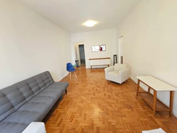 Apartamento espaçoso de 1 dormitório na Rua Augusta, 746 — oportunidade única em um dos endereços mais desejados de São Paulo.