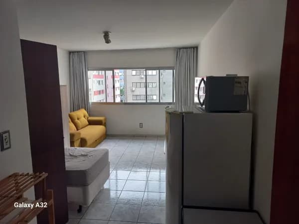 Kitnet Mobiliada e Charmosa na Vila Buarque – 35m²! 🏢✨