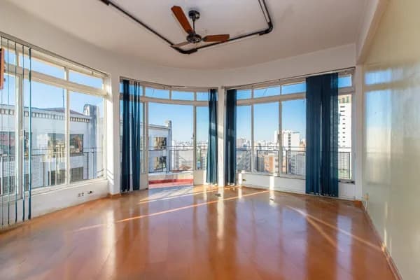 SALA COMERCIAL PARA VENDA, 353 m², 11 SALAS, 7 BANHEIROS, 2 COPAS NO CENTRO DA CIDADE