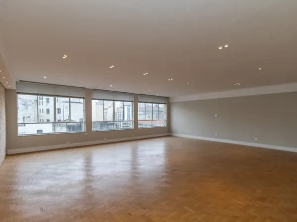 Conjunto comercial para venda em Sé , 150m² : VTGE6