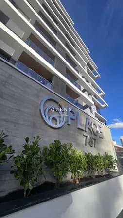 Apartamento de 131 m² com 3 suítes no Água Verde