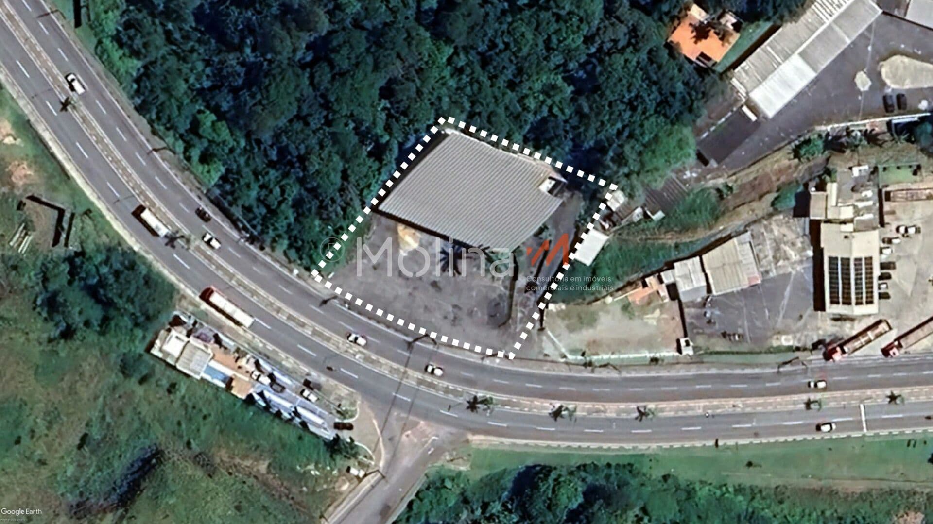 Prédio na Mogi Dutra de 2000m²