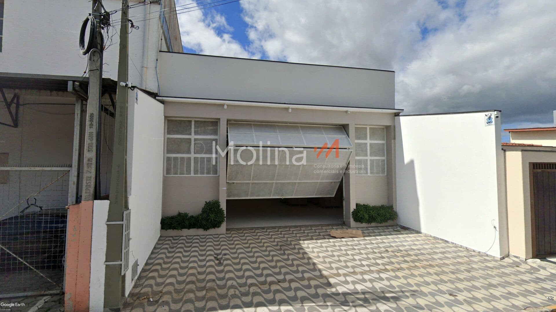 Galpão em Bras Cubas de 450m²