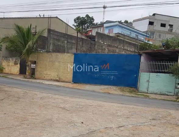 Terreno em Arujá de 400m²