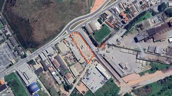 Área em Cezar de Souza de 5249m²