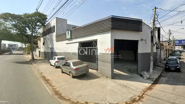 Galpão/Salão Comercial na Vila Socorro Velho de 382m²