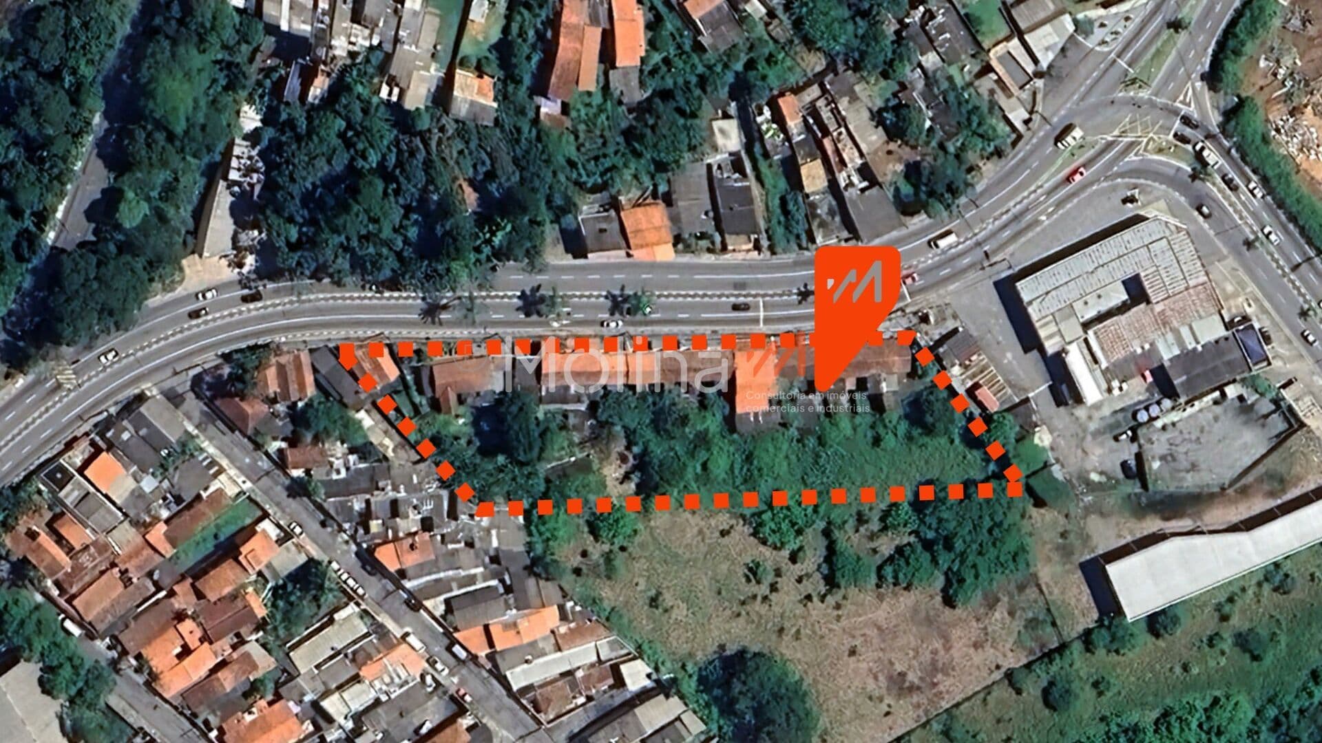 Área Comercial / Industrial no Jardim Rodeio de 6500m²