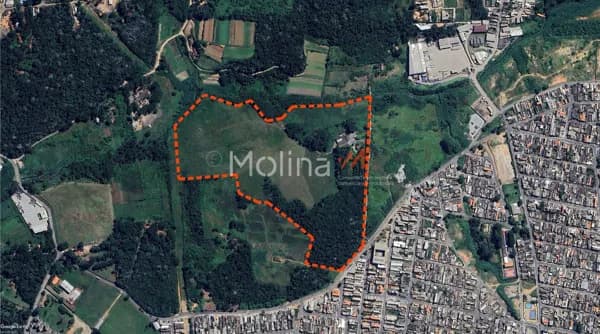 Área em Itaquaquecetuba de 173.000m²