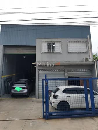 Galpão na Vila São Sebatsião de 440m²