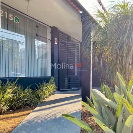 Salão Comercial na Vila Oliveira de 217m²