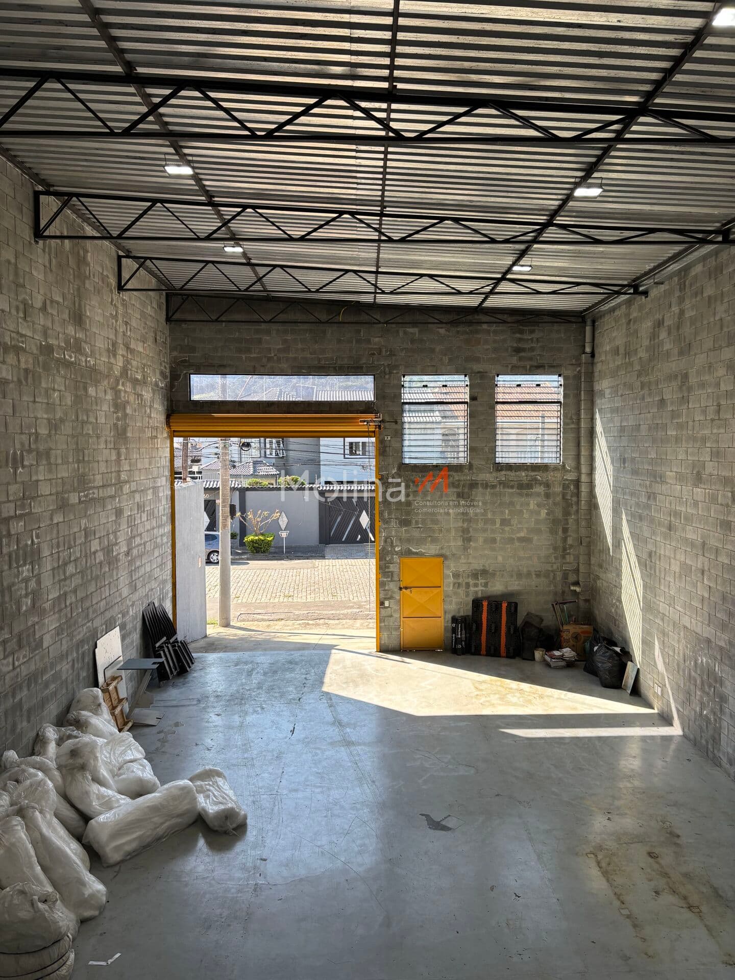 Galpão na Ponte Grande de 250m²