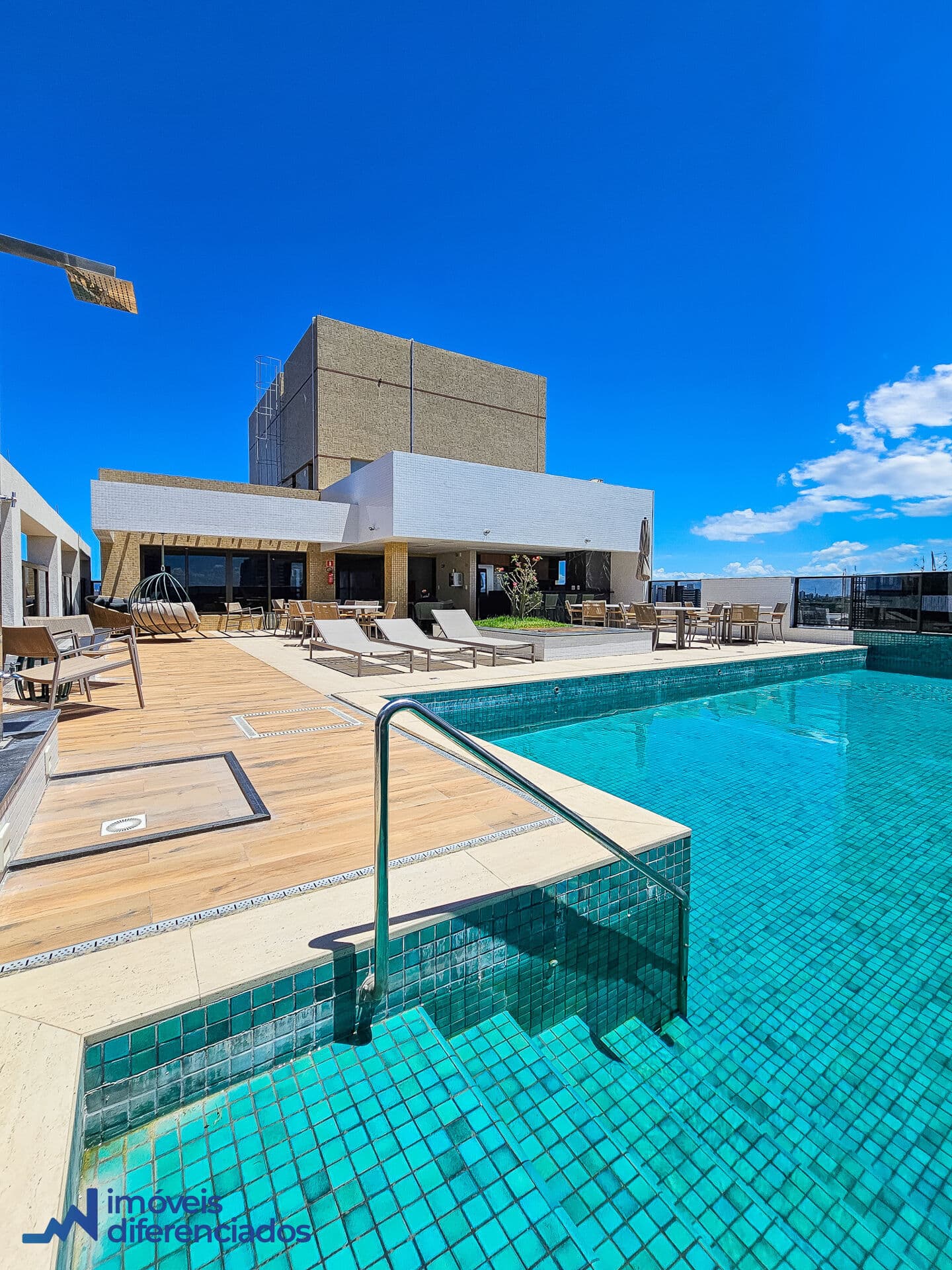 ALUGUEL - Apartamento com 22m² no Caminho das Árvores.