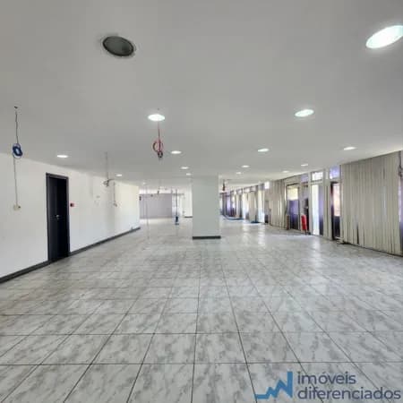Sala Comercial 715m² - Andar inteiro.