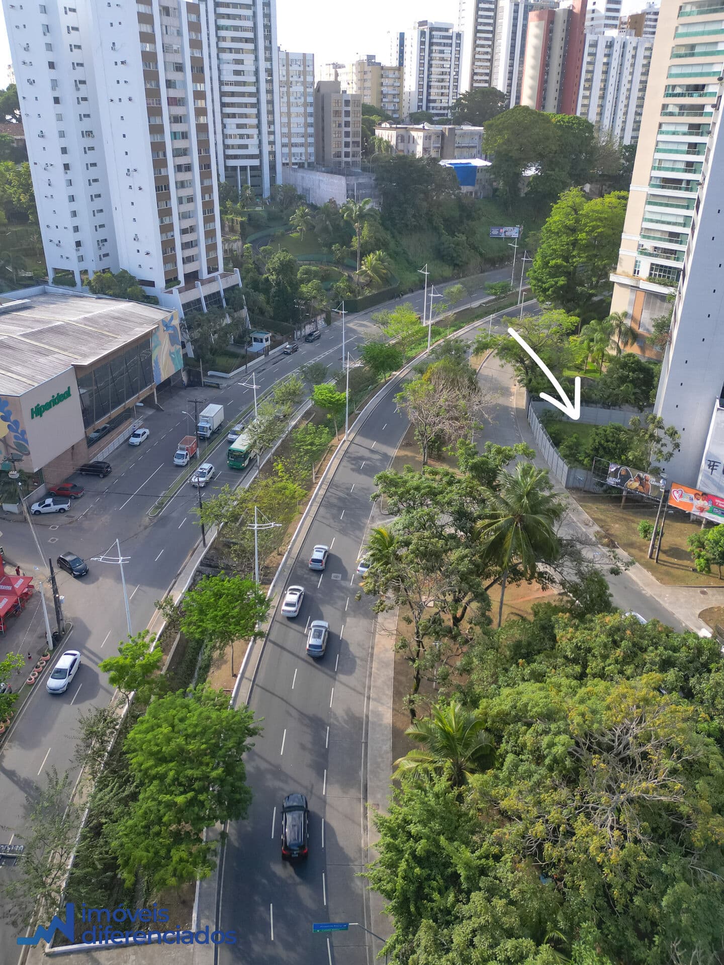VENDA - Galpão/terreno com 800m² no Vale do Canela