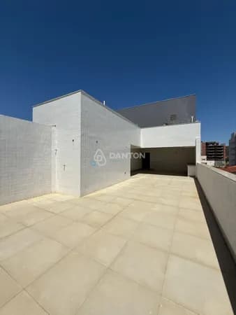 Cobertura à Venda – 200 m² – Bairro Morada do Sol