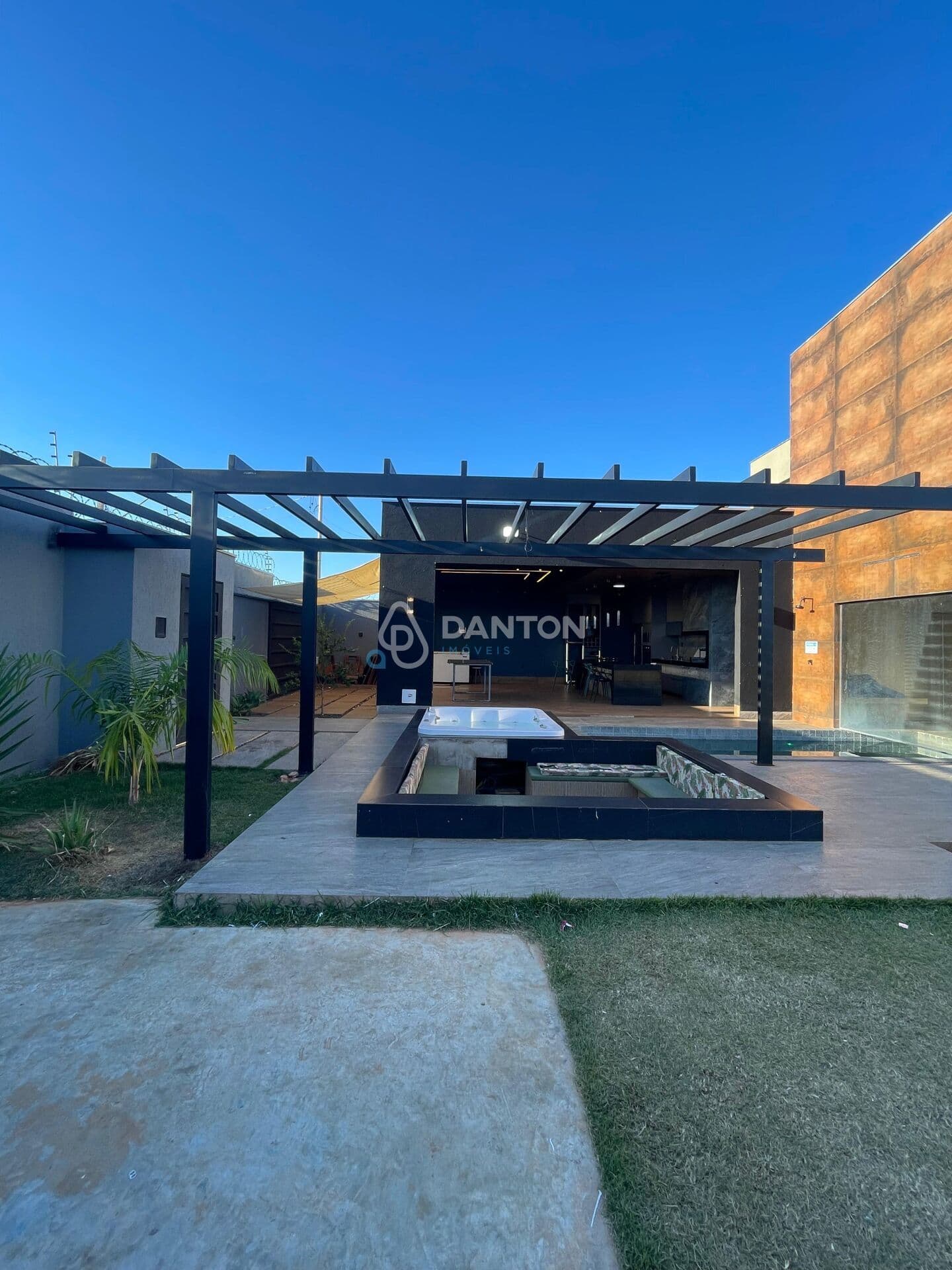 Sala/Conjunto em Montes Claros - Loteamento Vila Aliança