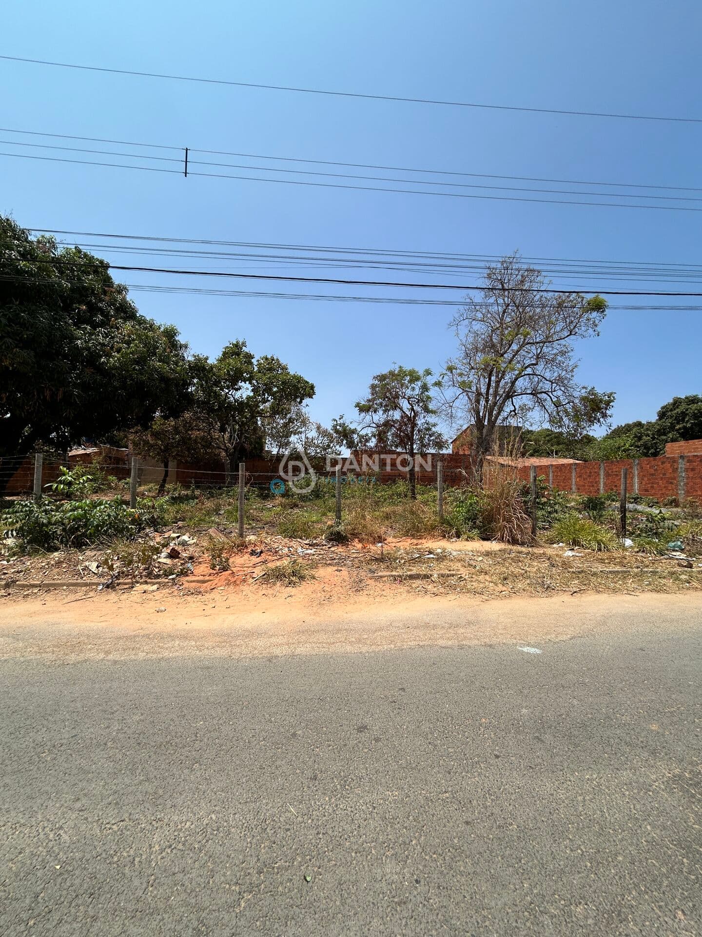 3 Lotes à Venda no Bairro Vila Anália