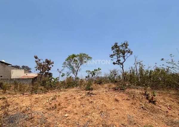LOTE À VENDA – JARDIM NIEMEYER | MONTES CLAROS 🏡✨