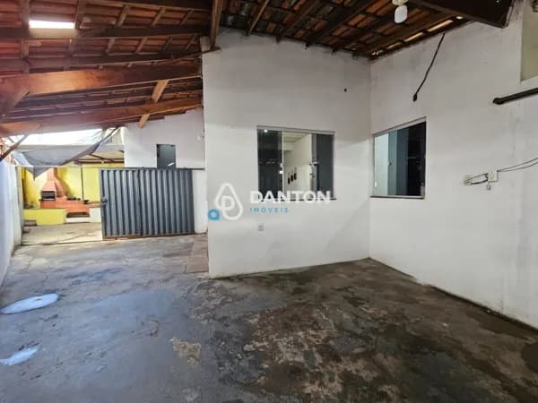 Sobrado com 4 quartos sendo duas suites no Belvedere em Montes Claros