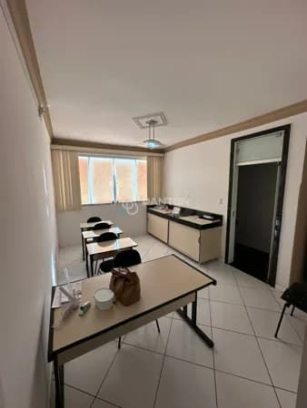 Andar Comercial no Centro para locação