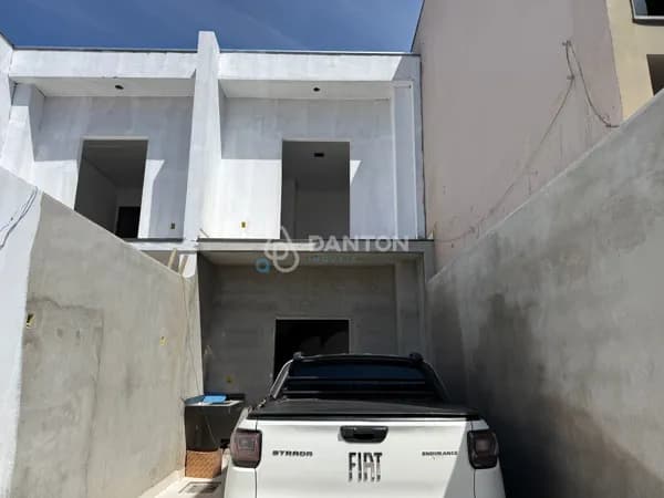 SOBRADO À VENDA – BELVEDERE | MONTES CLAROS 🔥