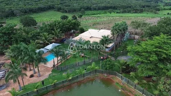 SÍTIO AUTOSSUSTENTÁVEL À VENDA – PÉ DA SERRA | MONTES CLAROS – MG