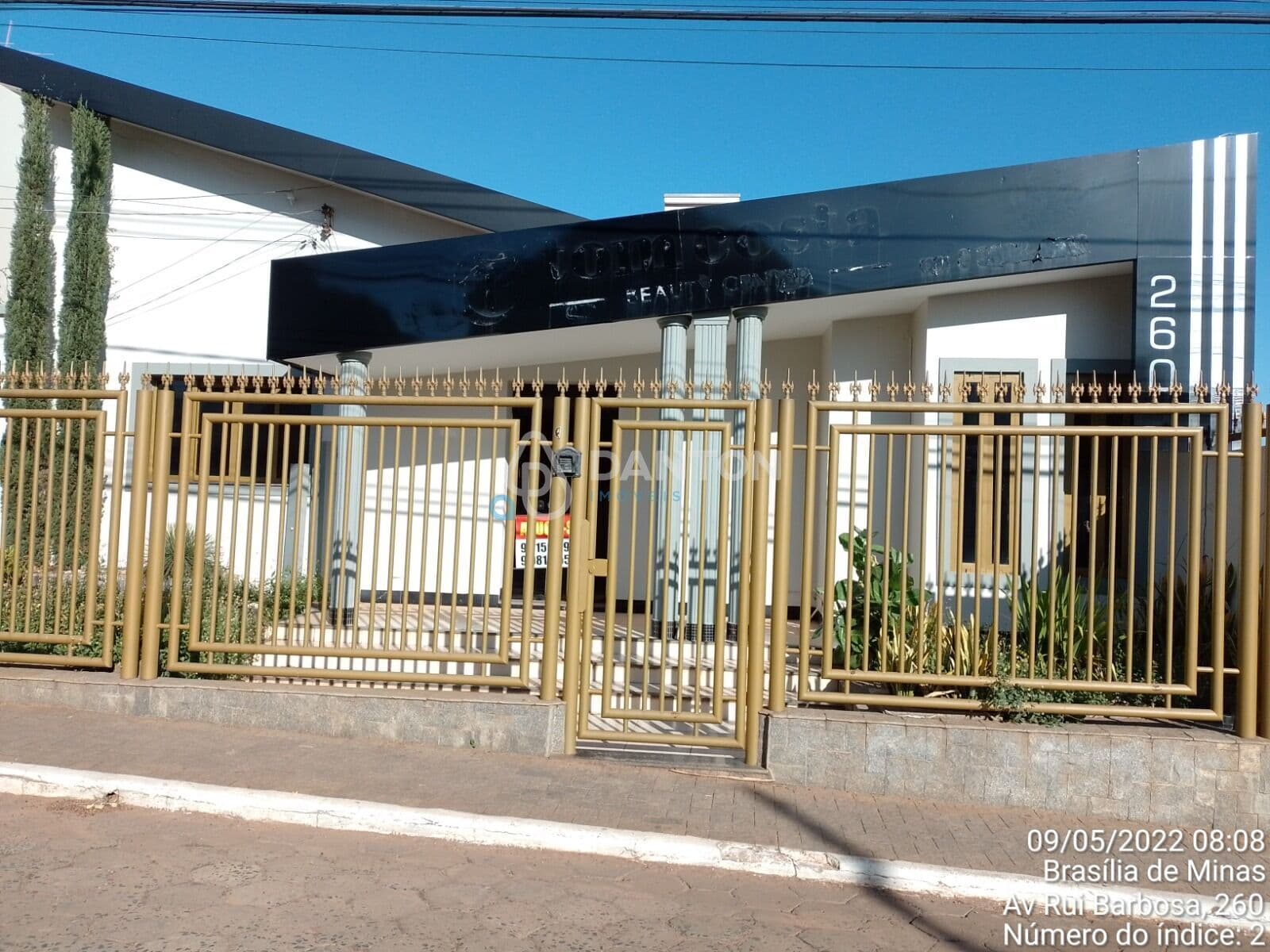 Casa à Venda no bairro centro – Brasília de Minas/MG