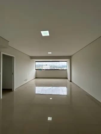 Apartamento à venda no Edifício Catalunha