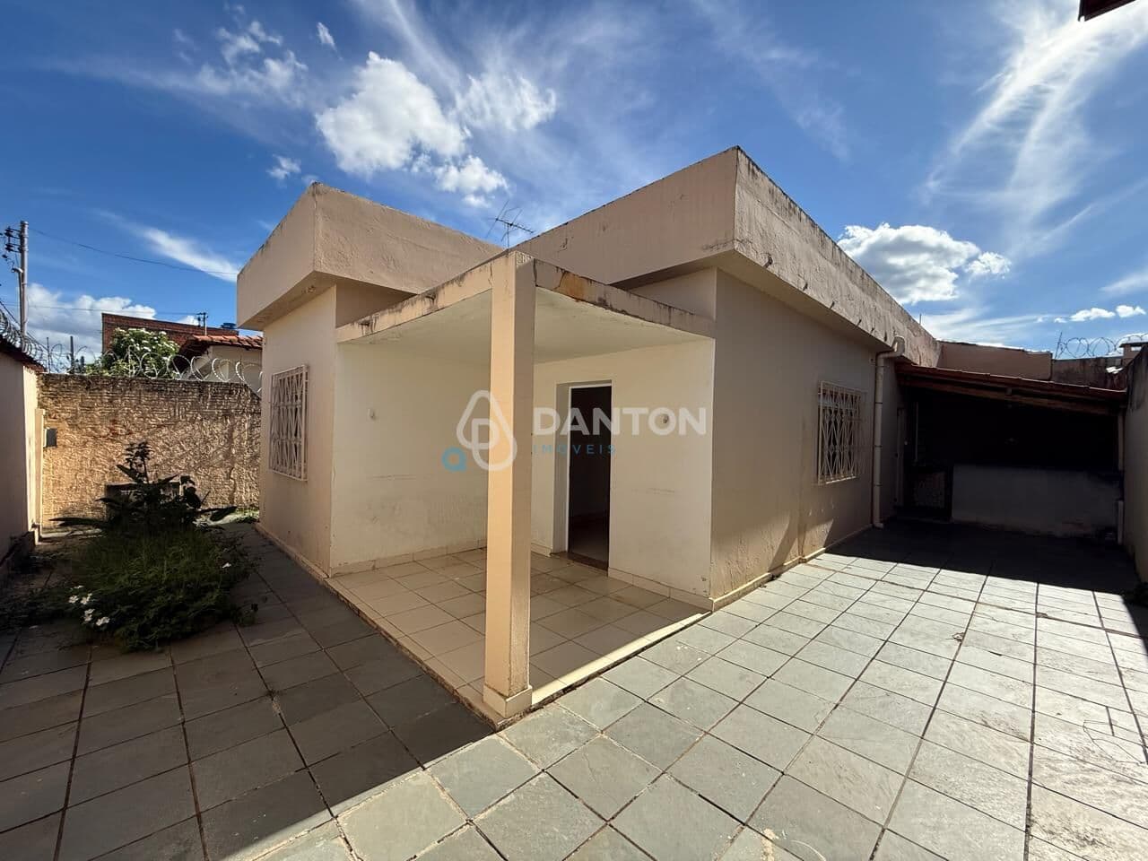 Casa à Venda – Bairro Edgar Pereira | Montes Claros/MG