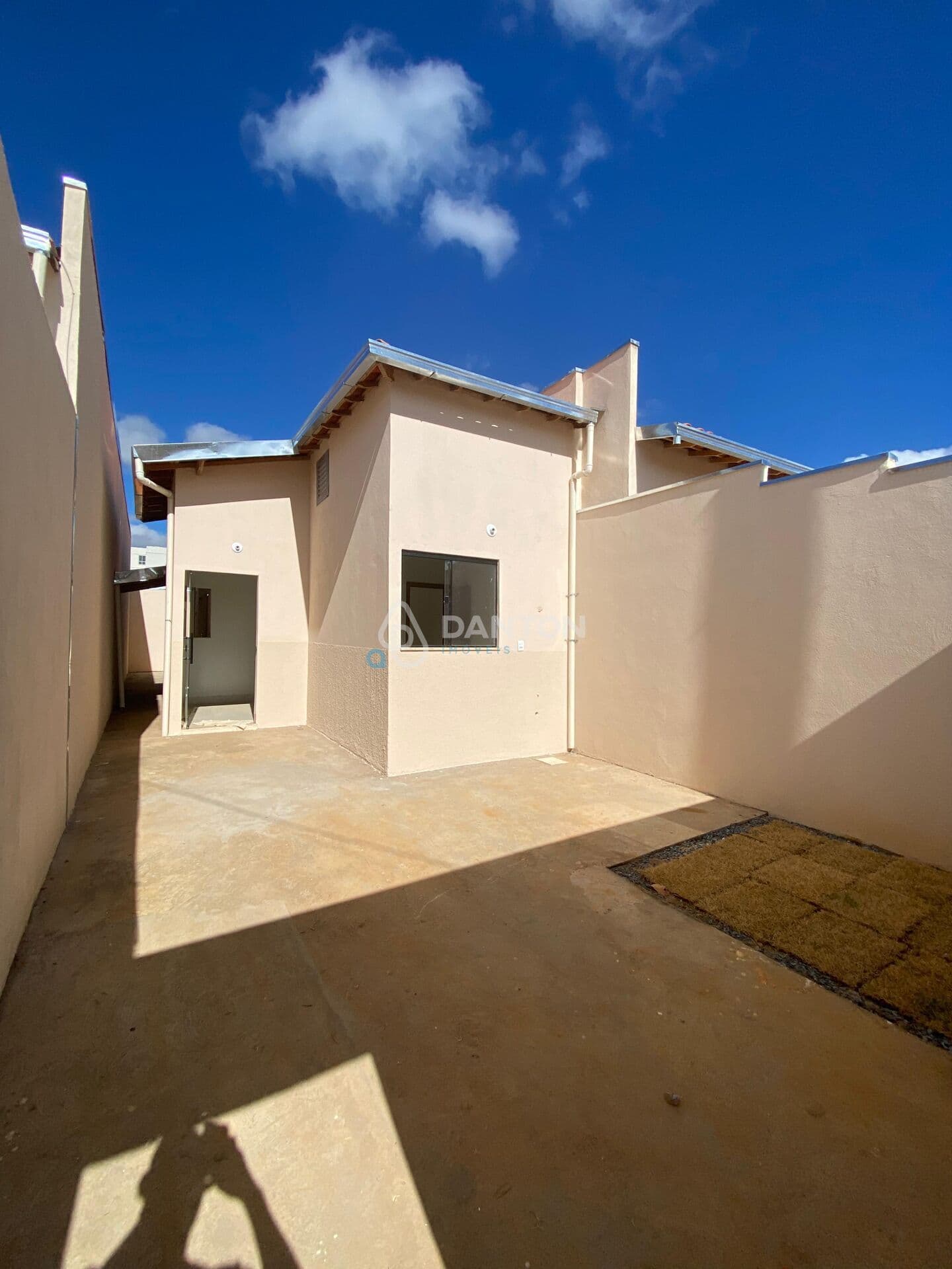 Casa Á Venda no Bairro do Mangues em Montes Claros
