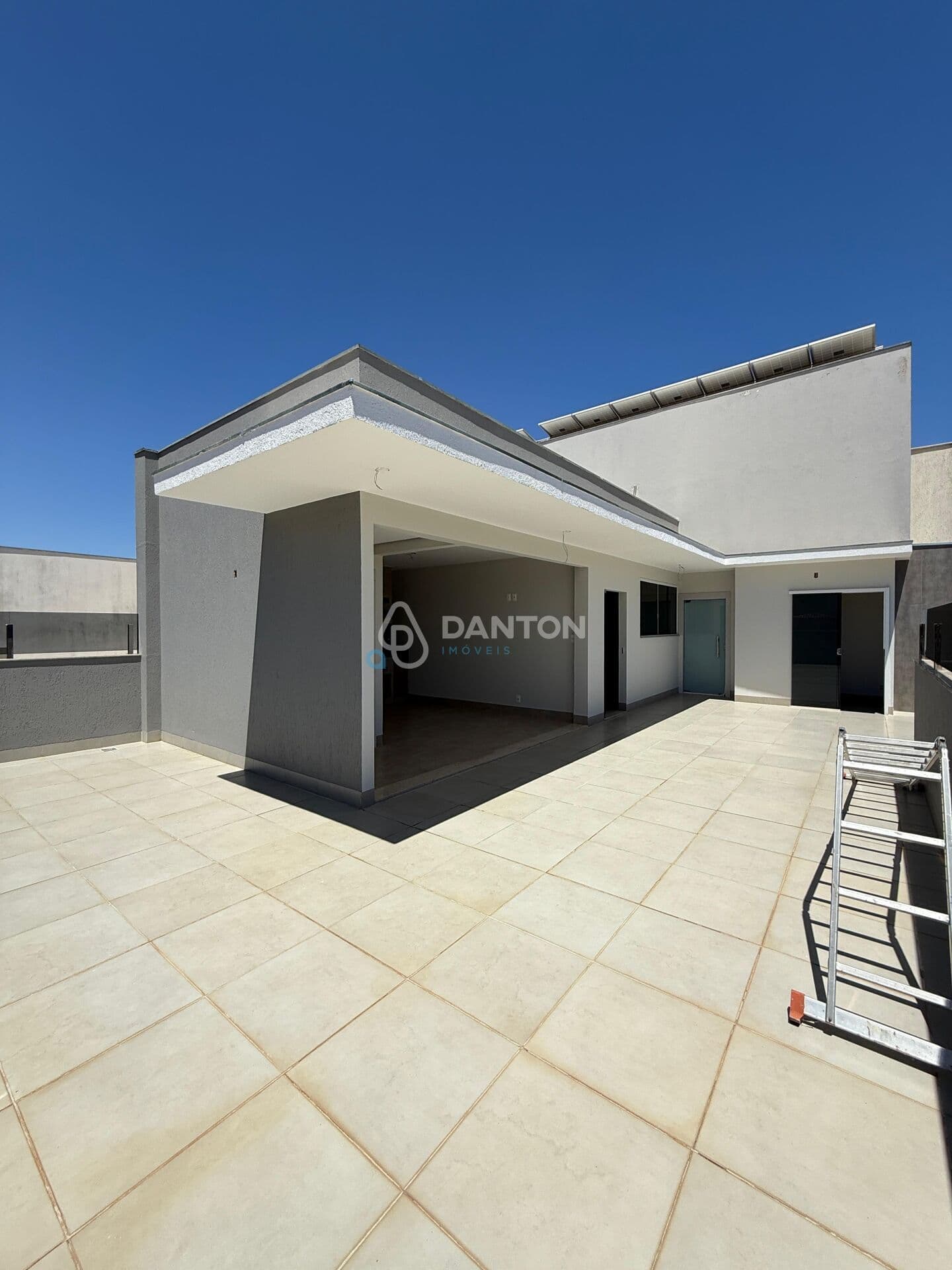 Cobertura Duplex à Venda no Bairro Ibituruna