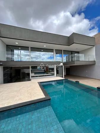 Casa a venda no condomínio Pampulha tênnis