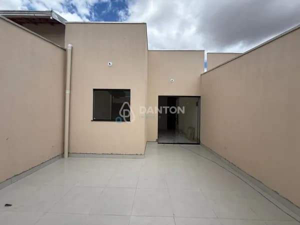 Casa à venda – Bairro Carmelo | Montes Claros