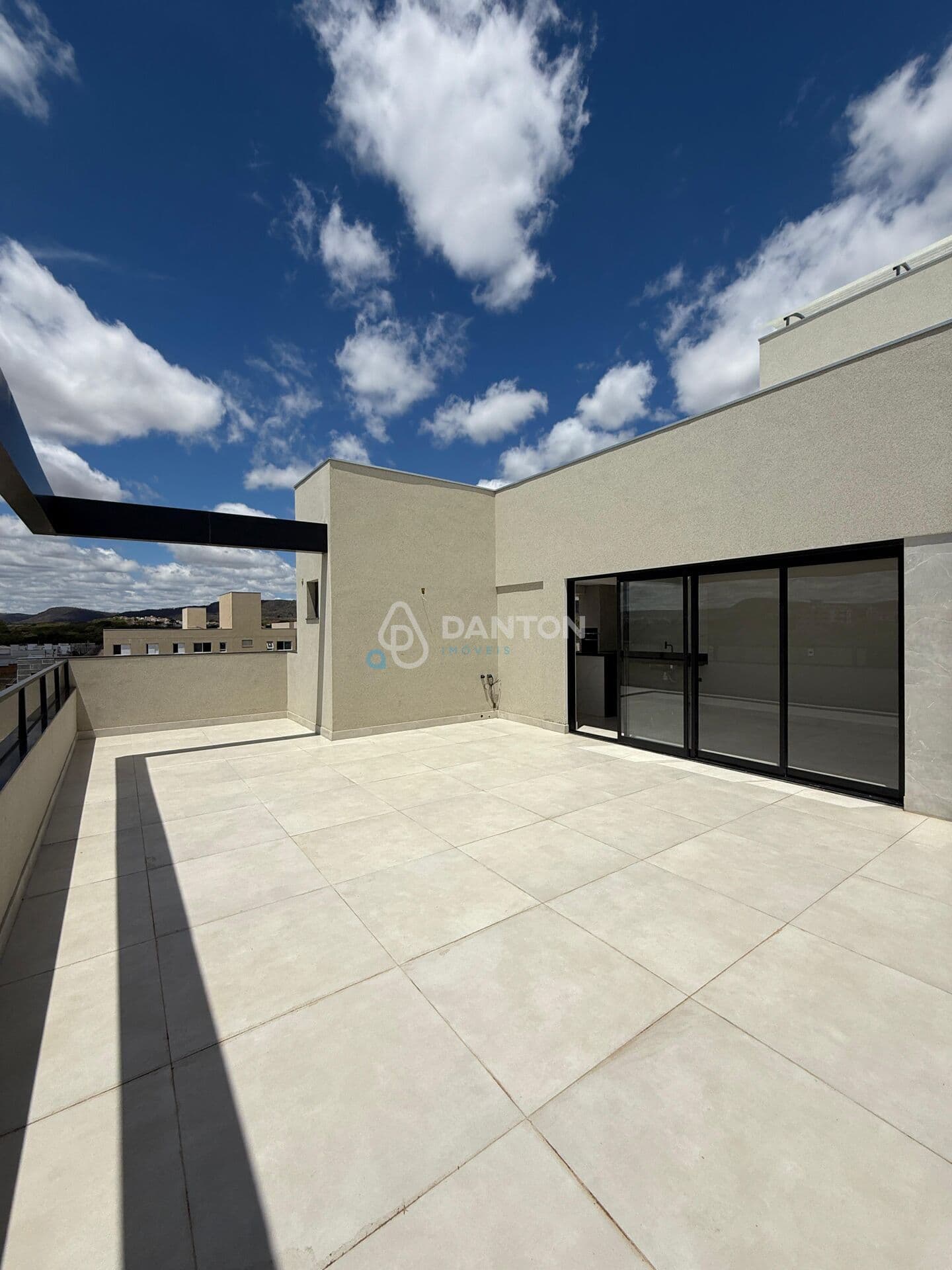 Cobertura à Venda – 218 m² | Morada do Sol / Residencial dos Parques