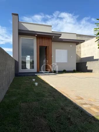Casa Geminada no Loteamento Jardim América.