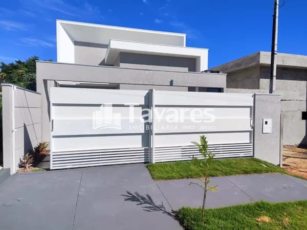 Casa em Umuarama - Jardim Ibis